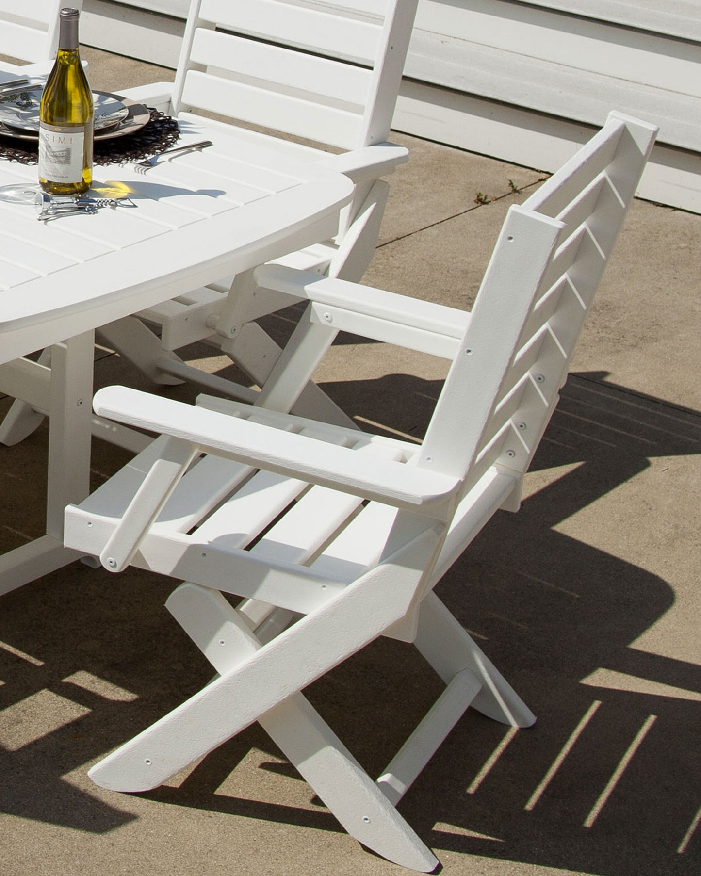 Captain Folding Dining Chair