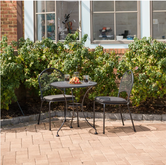 Mesh 24" Round Table