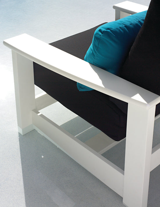 Leeward Hidden Motion Arm Chair